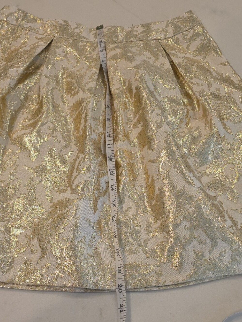 Gold Brocade Pleated Women's Skirt - Picture 4 of 9